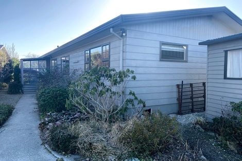 Photo of property in 1 Donegal Street, Cromwell, 9310