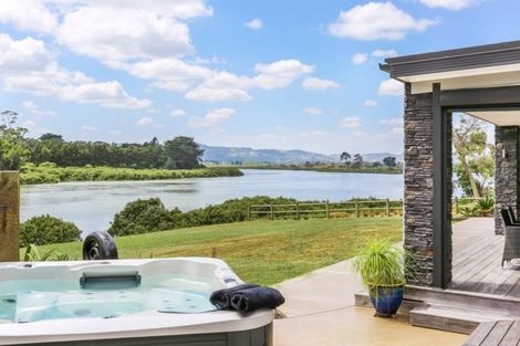 Photo of property in 23 Roseneath Road, Karaka, Papakura, 2580