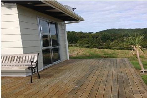 Photo of property in 15 Wairere Valley Road, Paparoa, 0571