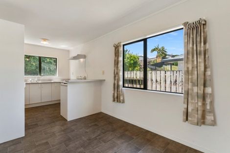 Photo of property in 10 Farrow Way, Welcome Bay, Tauranga, 3112