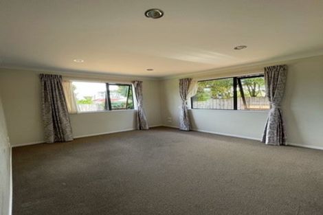 Photo of property in 236a Whitney Street, Blockhouse Bay, Auckland, 0600