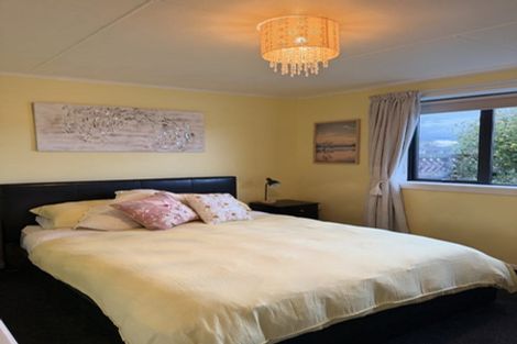 Photo of property in 102 Avon Road, Clifton, Invercargill, 9812