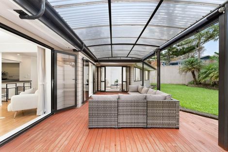 Photo of property in 55 Meadowvale Avenue, Forrest Hill, Auckland, 0620