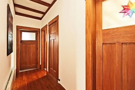 Photo of property in 133 Frederick Street, Mayfair, Hastings, 4122