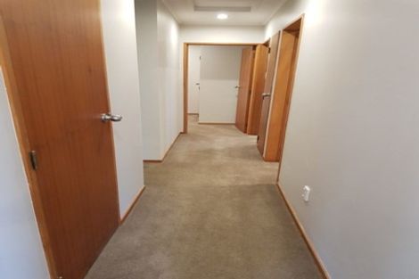 Photo of property in 86 Omapere Street, Whitby, Porirua, 5024