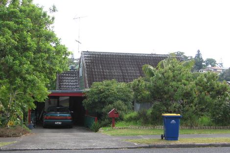 Photo of property in 51 Stapleford Crescent, Browns Bay, Auckland, 0630