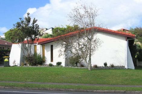 Photo of property in 120 Prince Regent Drive, Half Moon Bay, Auckland, 2012
