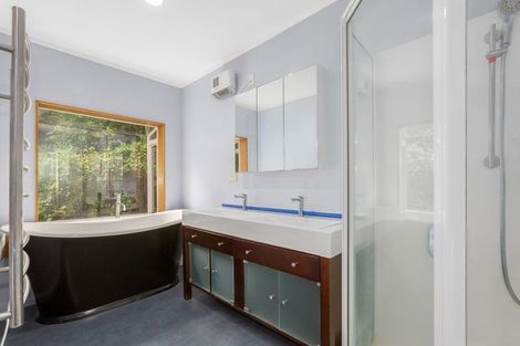 Photo of property in 19 Marama Terrace, Eastbourne, Lower Hutt, 5013