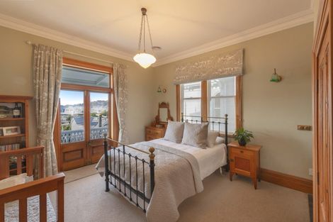 Photo of property in 26 Grant Road, Thorndon, Wellington, 6011