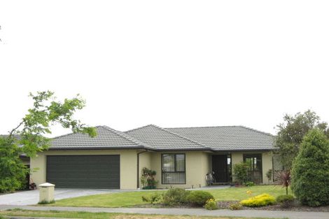 Photo of property in 19 Mahuri Street, Parklands, Christchurch, 8083
