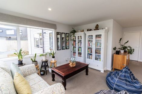 Photo of property in 92 Silverstream Road, Crofton Downs, Wellington, 6035