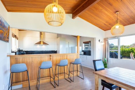 Photo of property in 70 Molesworth Drive, Mangawhai, 0505