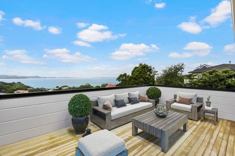 Photo of property in 4 Vipond Road, Stanmore Bay, Whangaparaoa, 0932