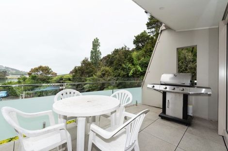 Photo of property in Bridgewater Apartments, 201/7 Te Rangi Cross Road, Paihia, 0200