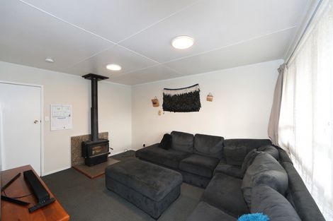 Photo of property in 28 Cartier Crescent, Flaxmere, Hastings, 4120