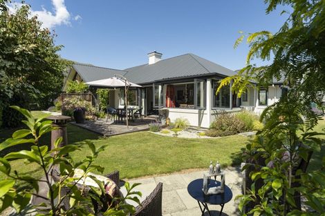 Photo of property in 59 Howards Drive, Lake Hayes, Queenstown, 9304