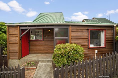 Photo of property in The Triangle, 5/33 Halswater Drive, Churton Park, Wellington, 6037