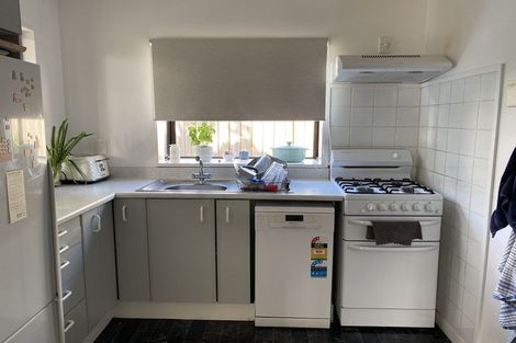 Photo of property in 1/67 Hector Street, Seatoun, Wellington, 6022