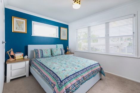 Photo of property in 1/12 Tomlinson Street, Hillpark, Auckland, 2102