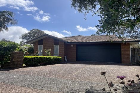 Photo of property in 16 Amherst Place, Albany, Auckland, 0632