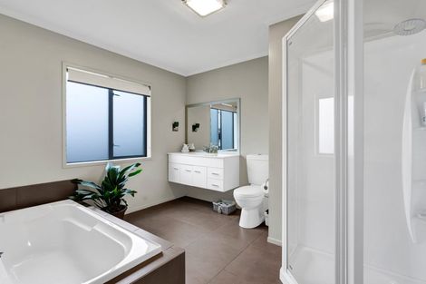 Photo of property in 25 Ariel Street, Stratford, 4332