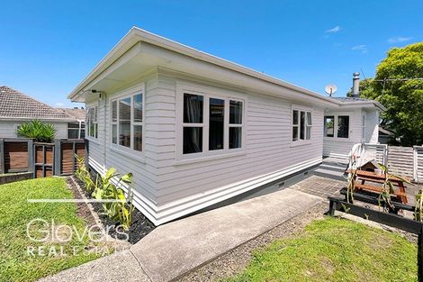 Photo of property in 31 Tiverton Road, Avondale, Auckland, 0600
