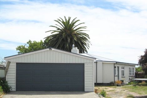 Photo of property in 28a Cuffs Road, Wainoni, Christchurch, 8061
