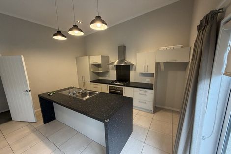 Photo of property in 10 Galea Grove, Kelvin Grove, Palmerston North, 4414