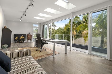 Photo of property in 70 Victoria Avenue, Remuera, Auckland, 1050