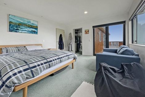 Photo of property in 33 Whaui Street, Vogeltown, Wellington, 6021