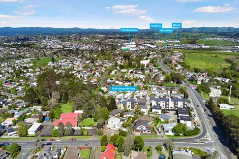 Photo of property in 8/105 Hobsonville Road, West Harbour, Auckland, 0618