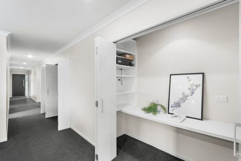 Photo of property in 36 Little Oaks Drive, Yaldhurst, Christchurch, 8042