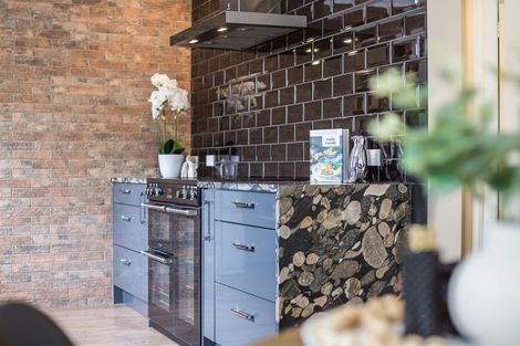 Photo of property in 9 Rongonui Street, Elderslea, Upper Hutt, 5018