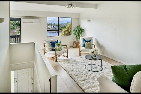 Photo of property in 27 Old Coach Road, Johnsonville, Wellington, 6037