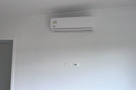 Photo of property in 25 Ocean Road, Surfdale, Waiheke Island, 1081