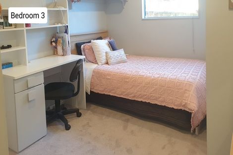 Photo of property in 107 Ryder Crescent, Levin, 5510