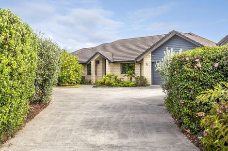 Photo of property in 24 Honiss Place, Cambridge, 3434