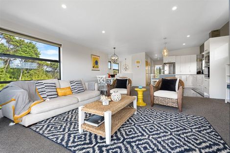 Photo of property in 33 Hihitahi Rise, Paihia, 0200