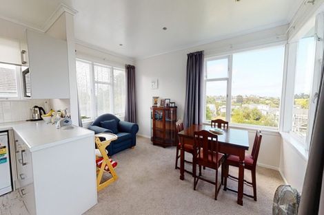 Photo of property in 124 Mount View Road, Bastia Hill, Whanganui, 4500