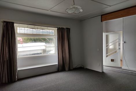 Photo of property in 2/4 Wainui Road, Waiwhetu, Lower Hutt, 5010