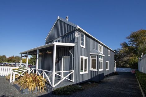 Photo of property in 2/249 Dairy Flat Highway, Albany, Auckland, 0632