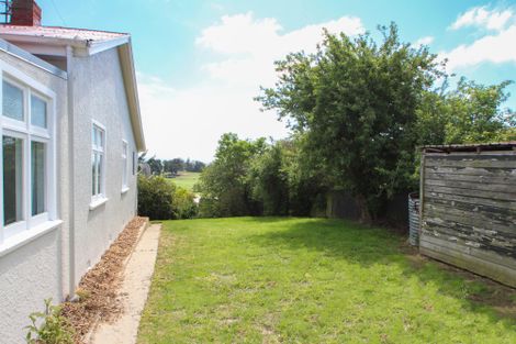 Photo of property in 15 Williams Street, Maheno, Oamaru, 9495