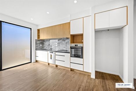 Photo of property in 16 Greenbrier Street, Westgate, 0814