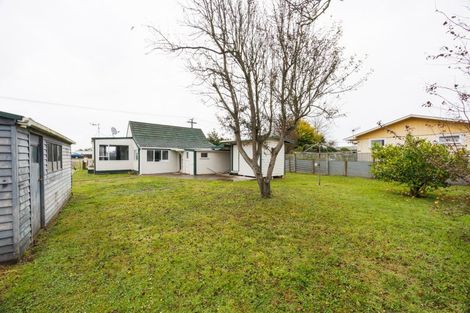 Photo of property in 45 Avenue Road, Foxton, 4814