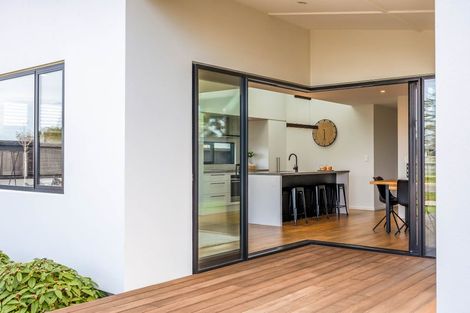 Photo of property in 3 Tara Crescent, Woodend, 7610