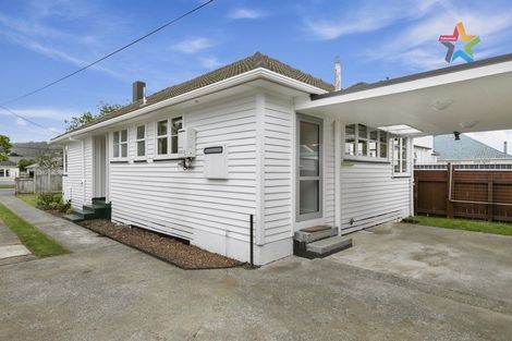 Photo of property in 350 Waiwhetu Road, Fairfield, Lower Hutt, 5011