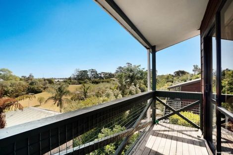 Photo of property in 1/9 Jay Court, Botany Downs, Auckland, 2010