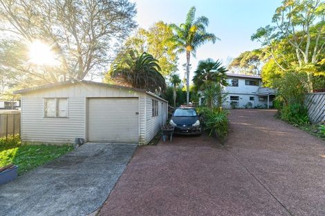 Photo of property in 42 Atkinson Road, Titirangi, Auckland, 0604