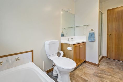 Photo of property in 3/324 Sawyers Arms Road, Bishopdale, Christchurch, 8053