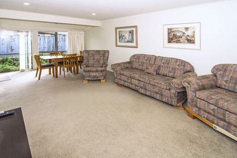 Photo of property in Holdsworth Villas, 42/2 William Donald Drive, Solway, Masterton, 5810